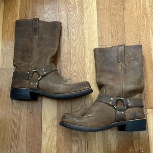 Size 12 Men’s Frye Harness Boots in gaucho. Worn a handful of times.